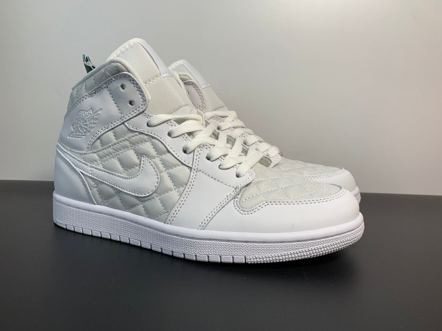 Air Jordan 1 Mid“ Quilted White DB6078-100