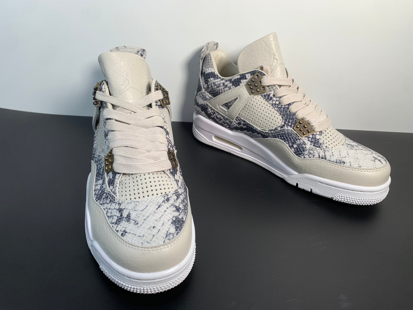 Air Jordan 4 Premium Snakeskin 819139-030