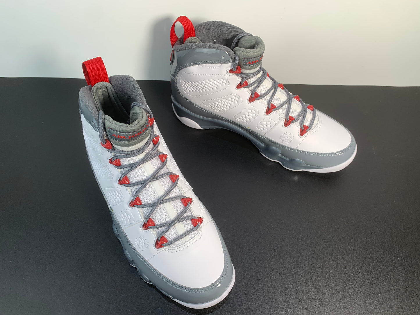 Air Jordan 9“Fire Red”