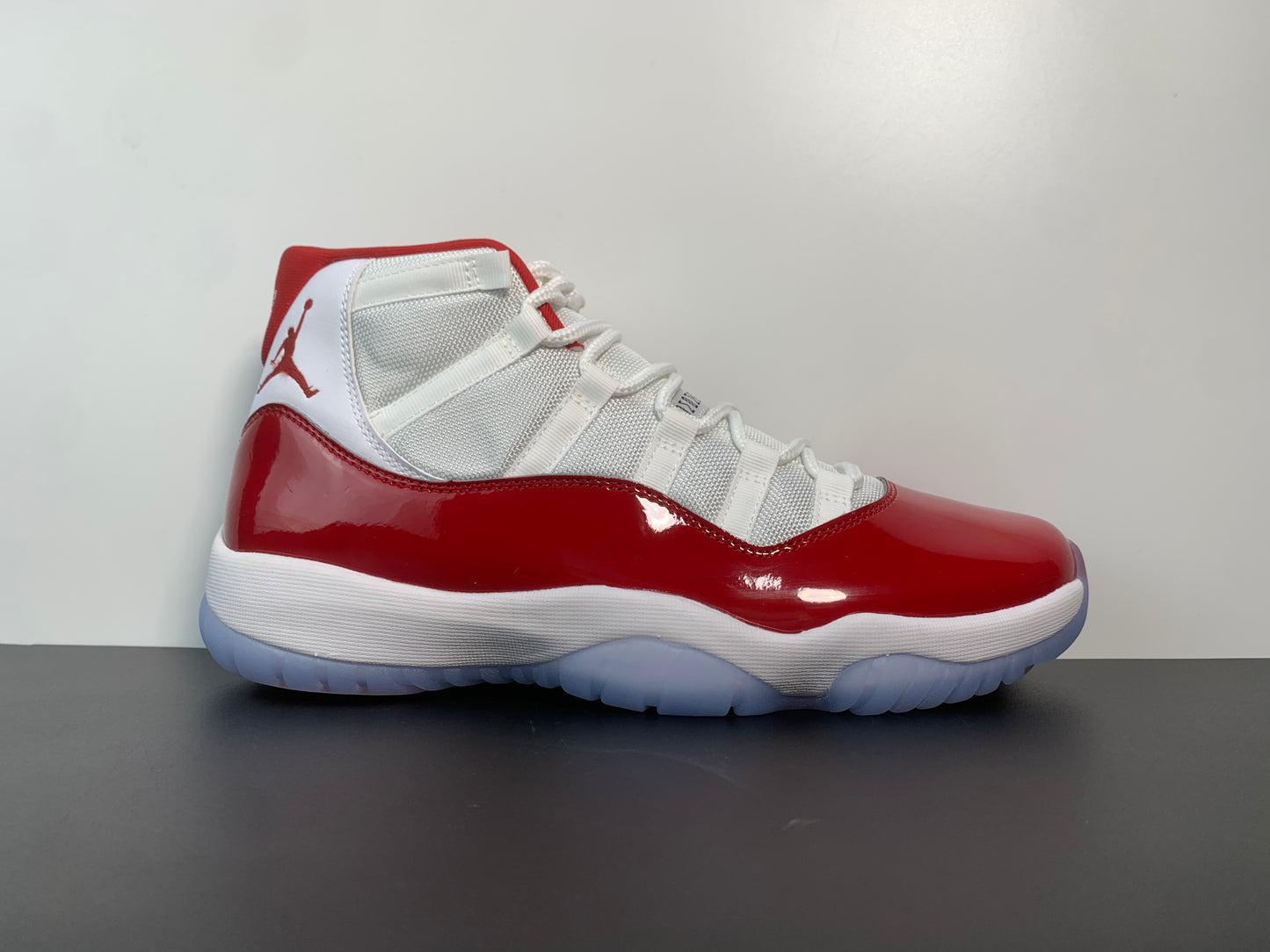 Air Jordan 11 Retro  Cherry