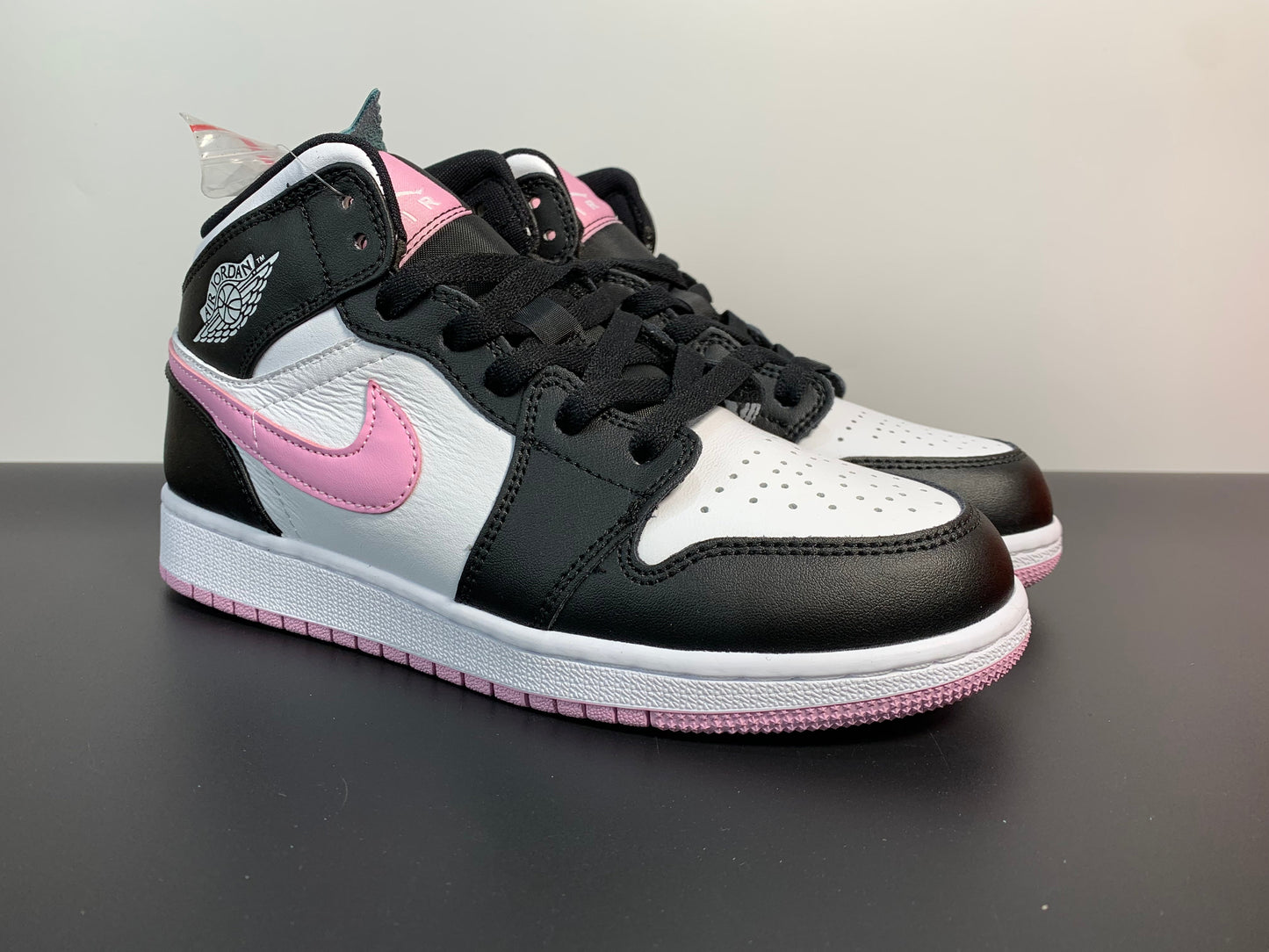 Air Jordan 1 Mid GS Pink and White Panda