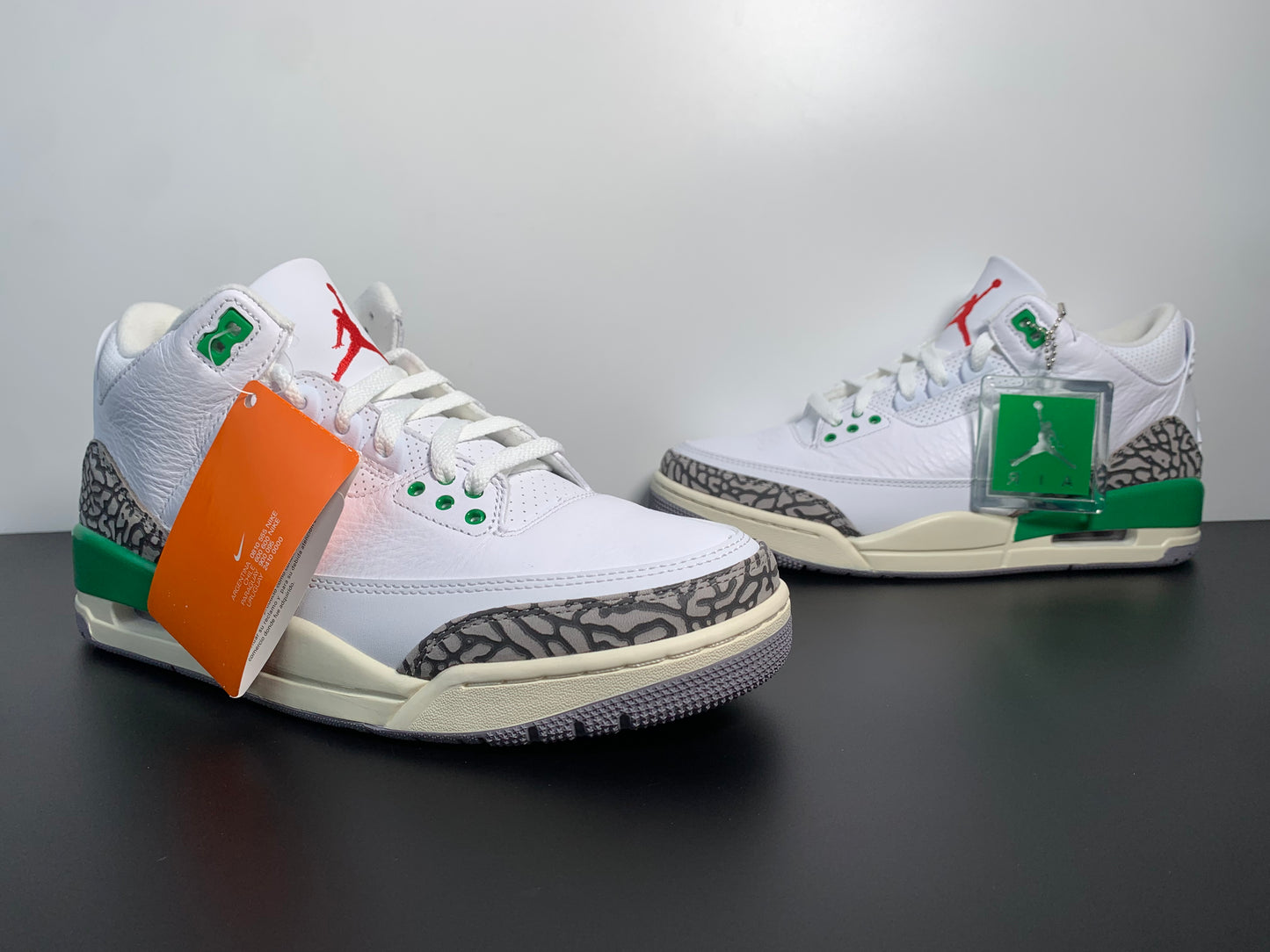 Air Jordan 3 Retro Lucky Green CK9246-136