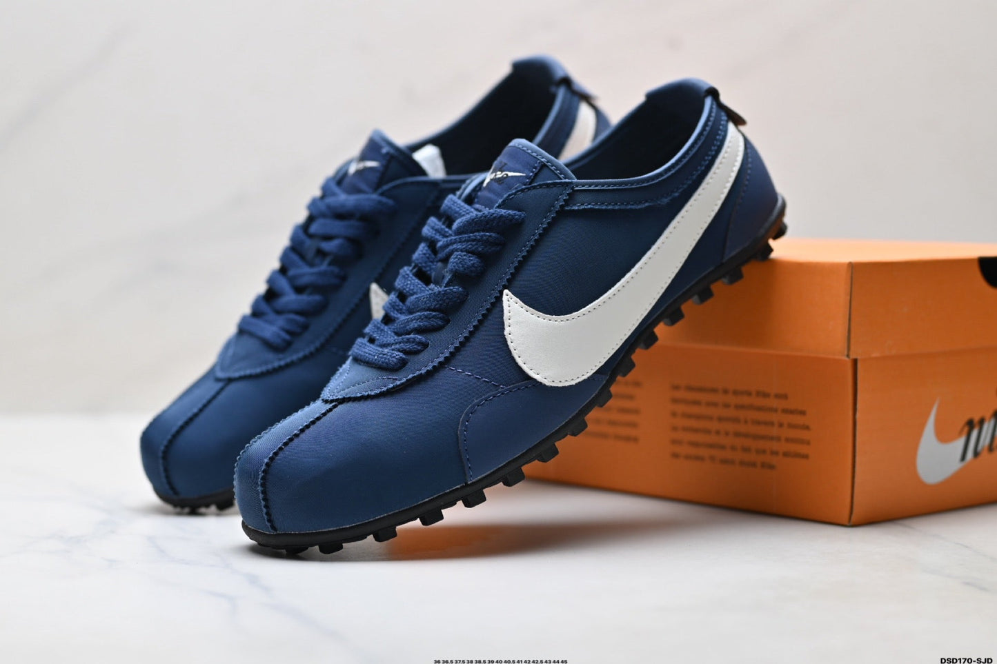 Nike Moon Shoe OG Summit Navy IX3952-400