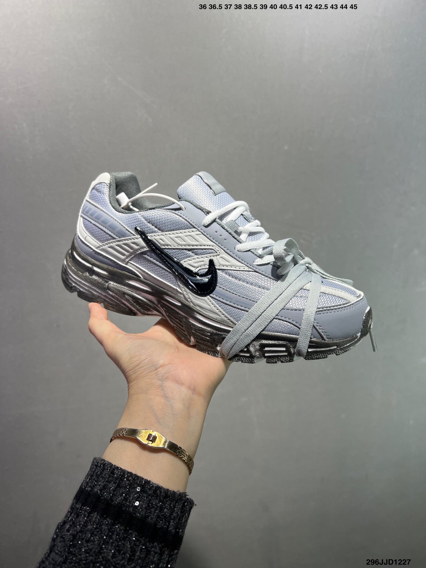 Nike INITIATOR  Grey  IB4595 001