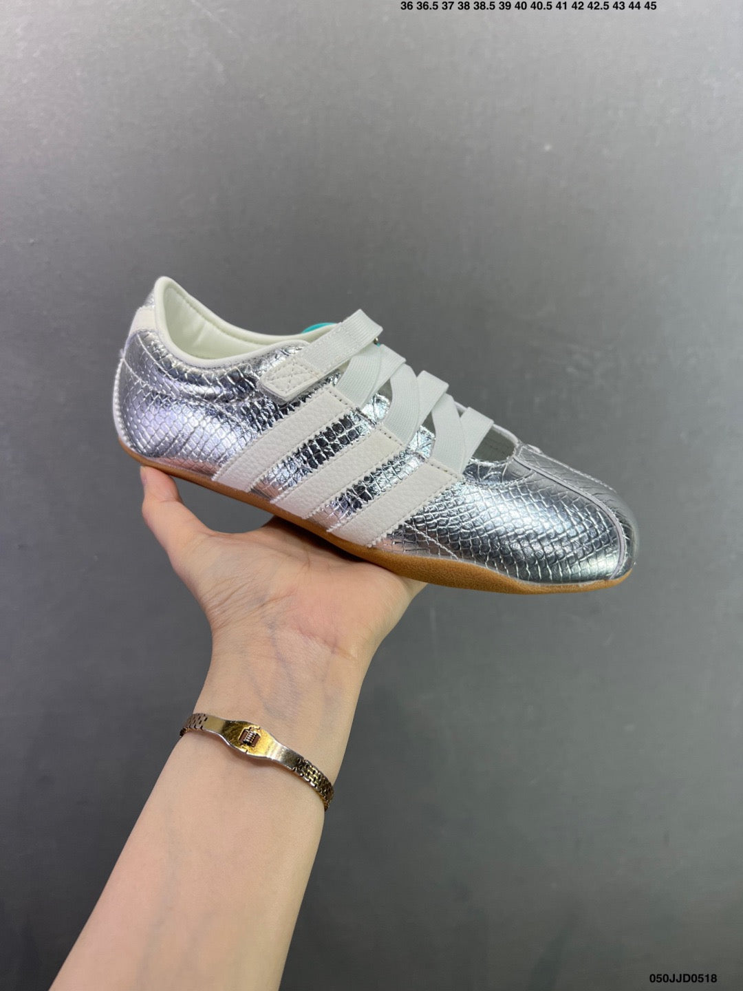 Adidas Originals Tokyo W  Silver Metallic Cloud White Gum  JI3299