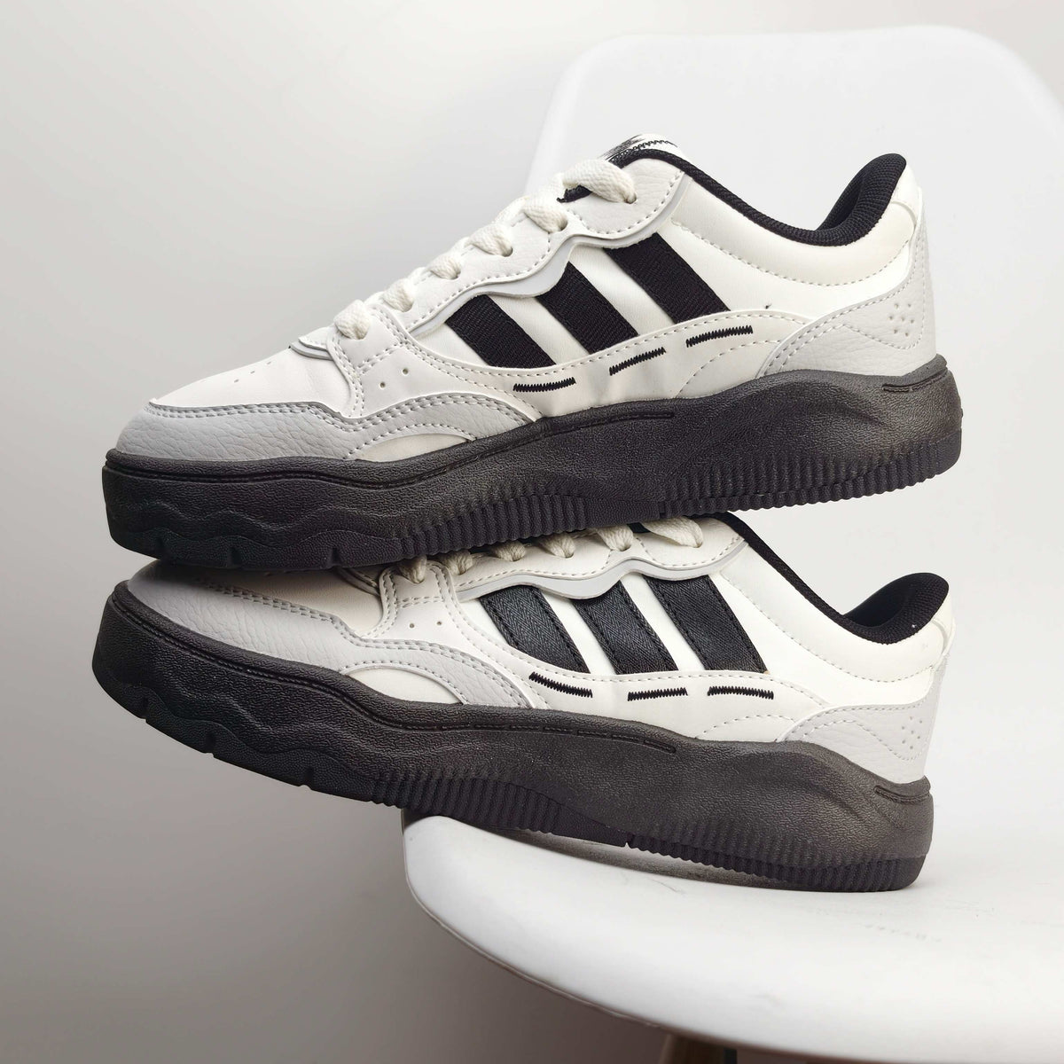 Adidas Originals Lite Shuffle Black  KH9022