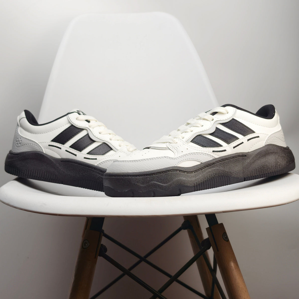 Adidas Originals Lite Shuffle Black  KH9022
