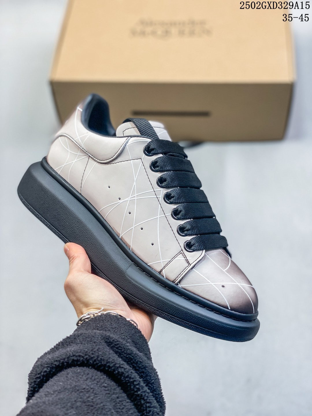 Alexander McQueen Oversized Sneakers  Grey 02GXD329A15