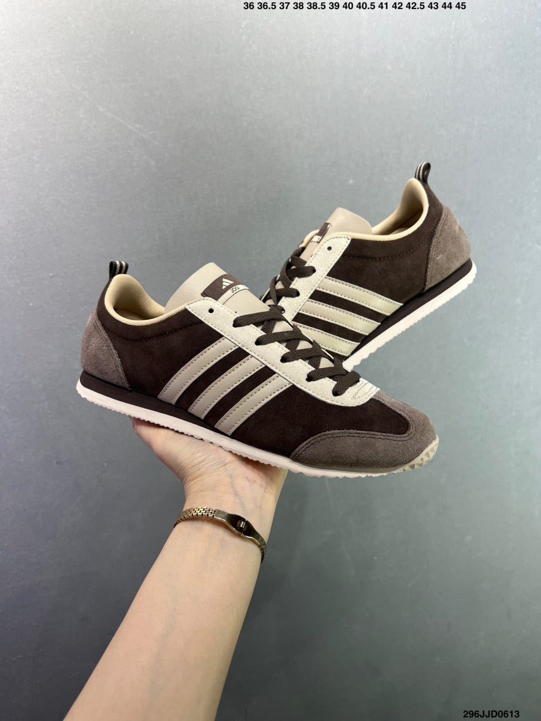 Adidas Originals VS JOG 2.0 Brown JR4653