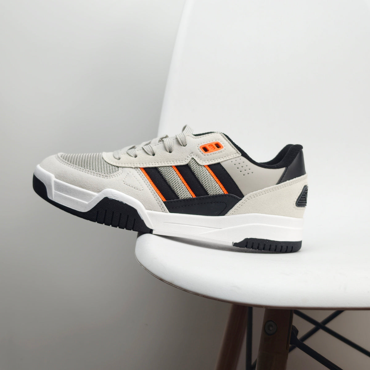 Adidas Originals Tekkira Cup Grey JS4308