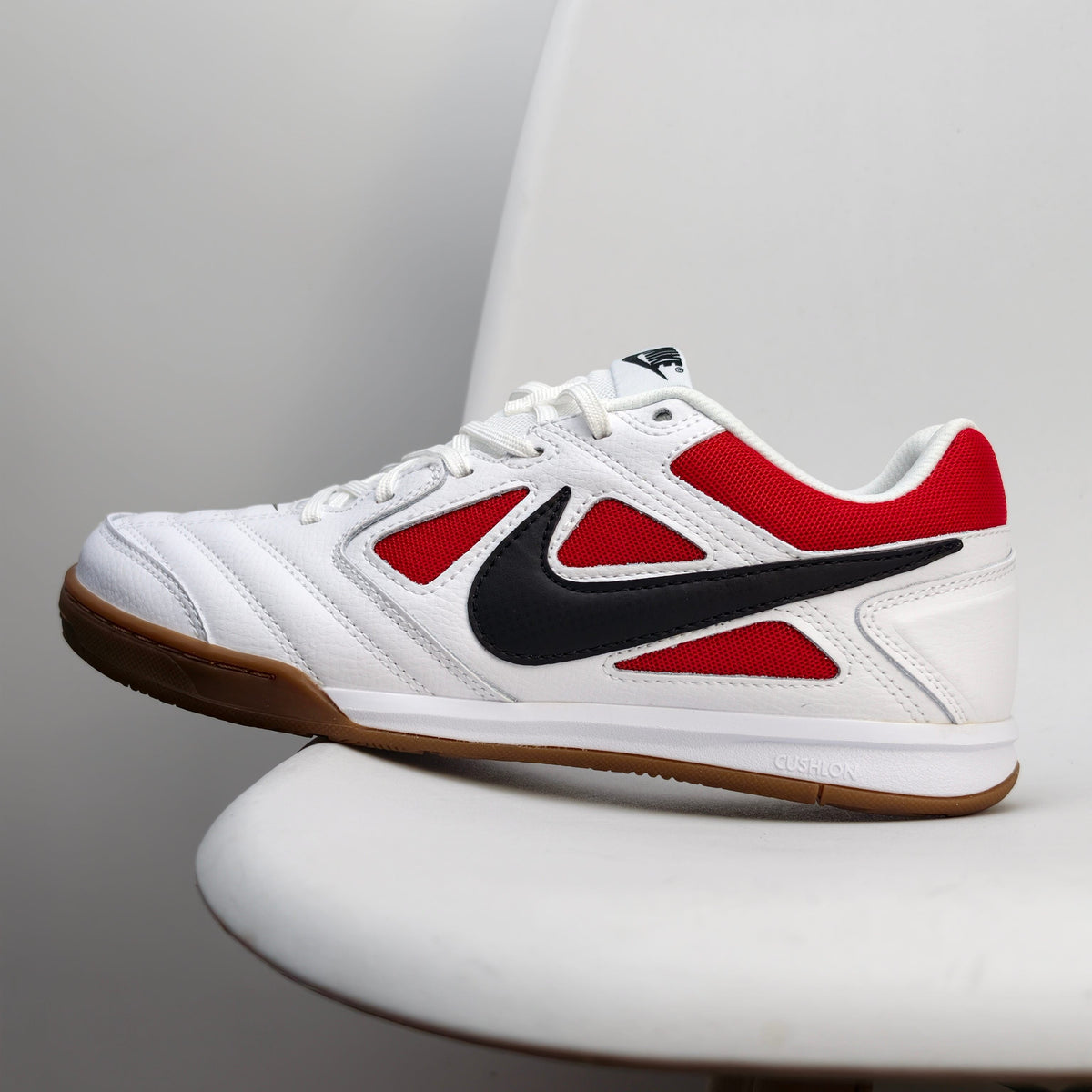 Nike Gato Red-Black  HQ6019-102