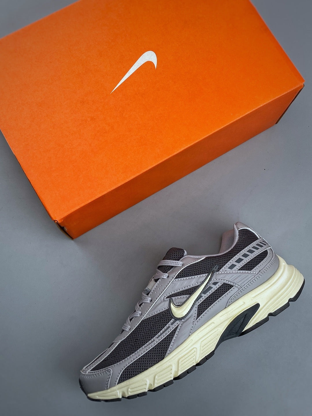 Nike Initiator IB4339 042