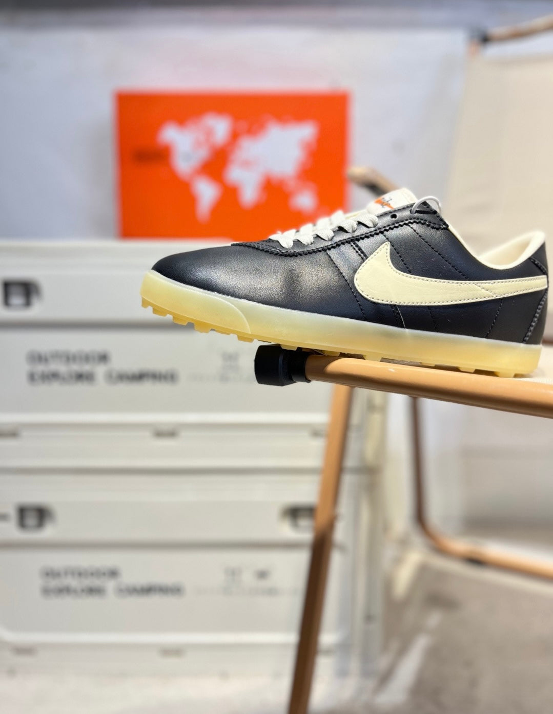 Nike Astrograbber Leather Black II1259-600
