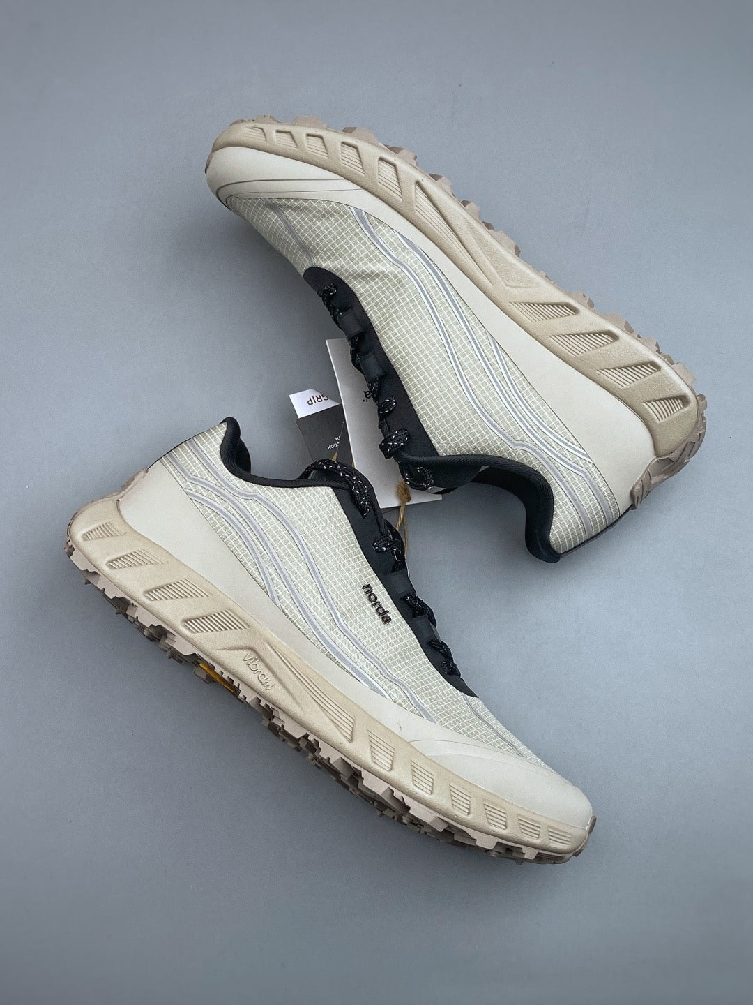 NORDA 002 Trail-Running Shoes  Cinder