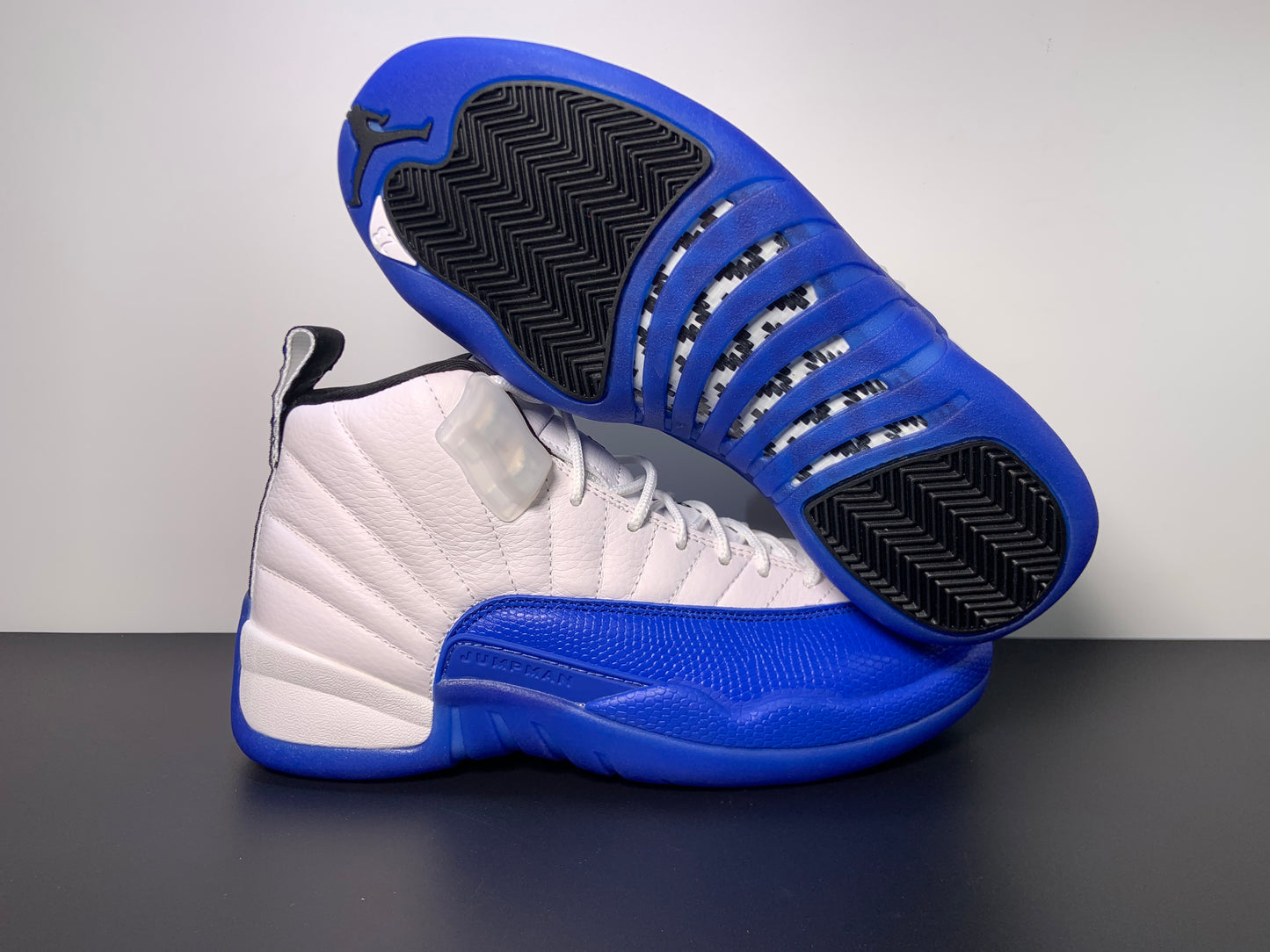 Air Jordan 12 “Blue berry” CT8013-140