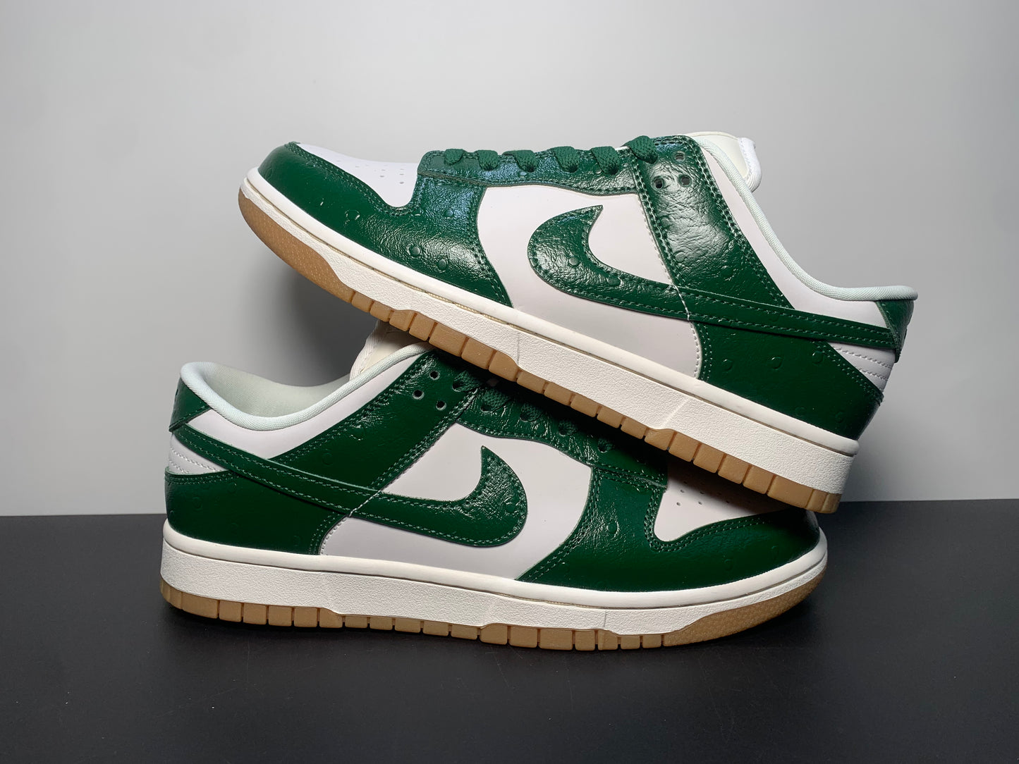 Nike Dunk Low LX WMNS Gorge Green