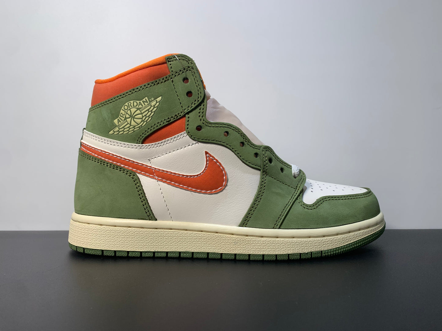 Air Jordan 1 High OG Celadon