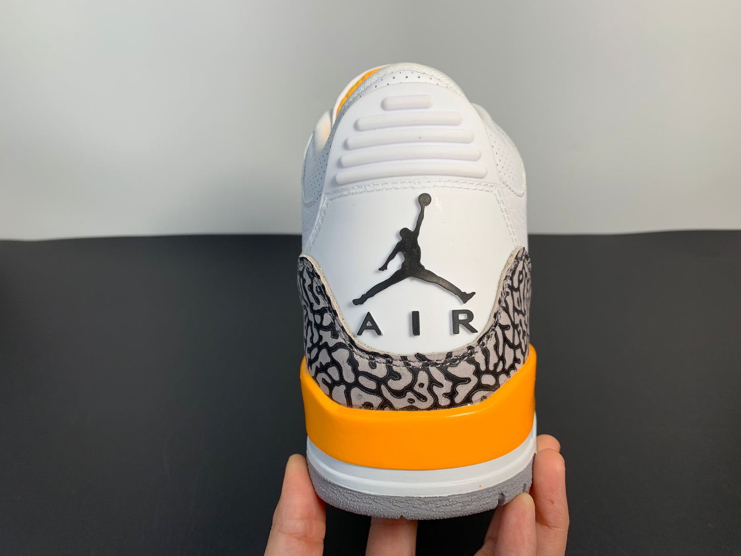 Air Jordan 3 Retro Laser Orange