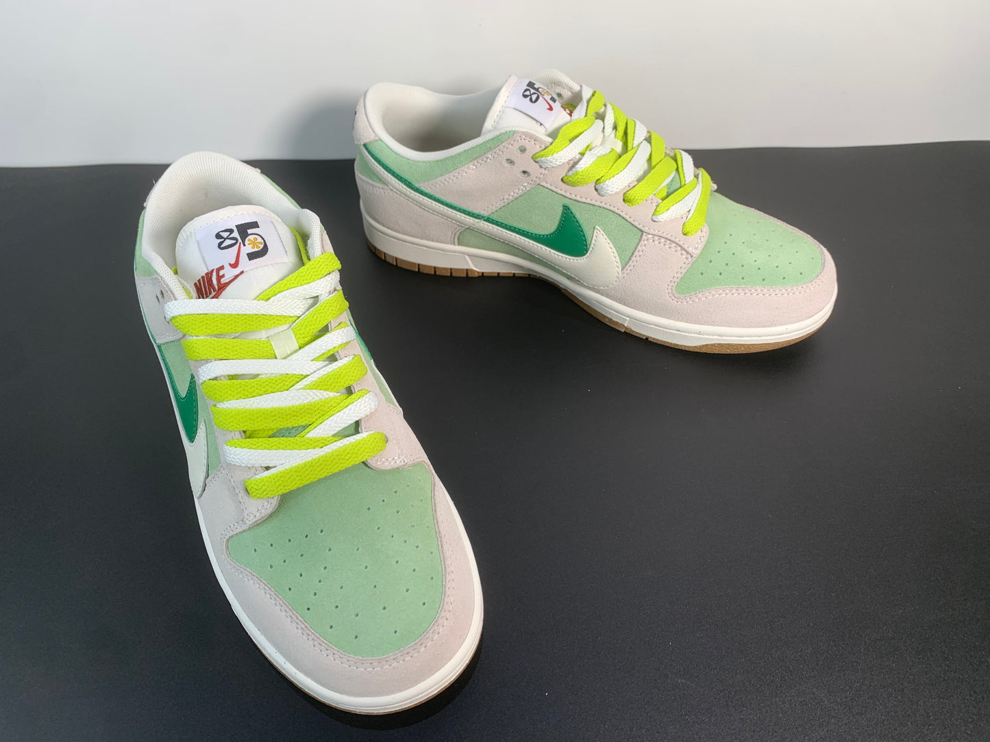 Nike SB Dunk Low SE 85 Double Swoosh Avocado Green CT9457-100