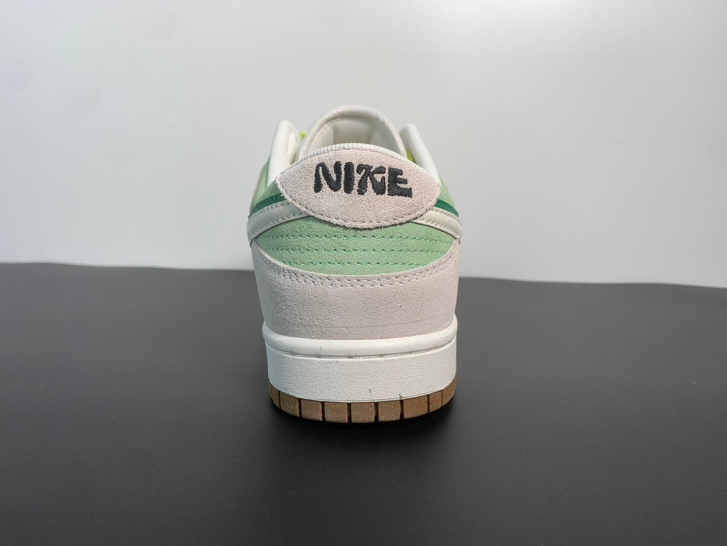 Nike SB Dunk Low SE 85 Double Swoosh Avocado Green CT9457-100
