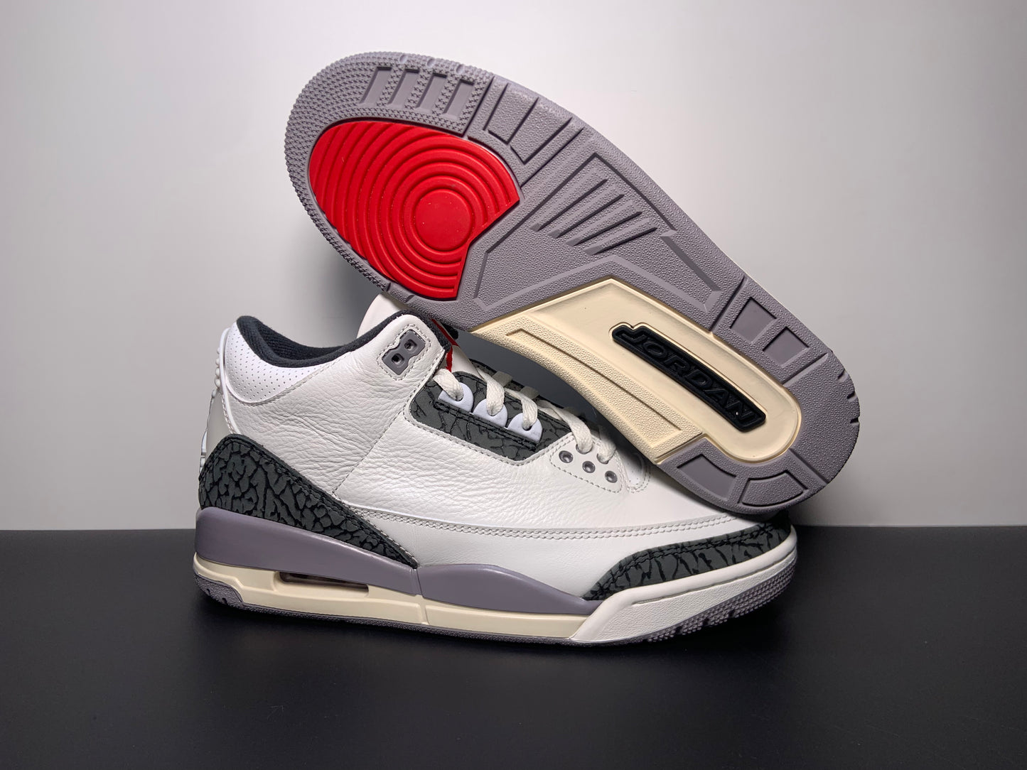 Nike Air Jordan 3 Retro Summit  White Fire Red 'Cement Grey'