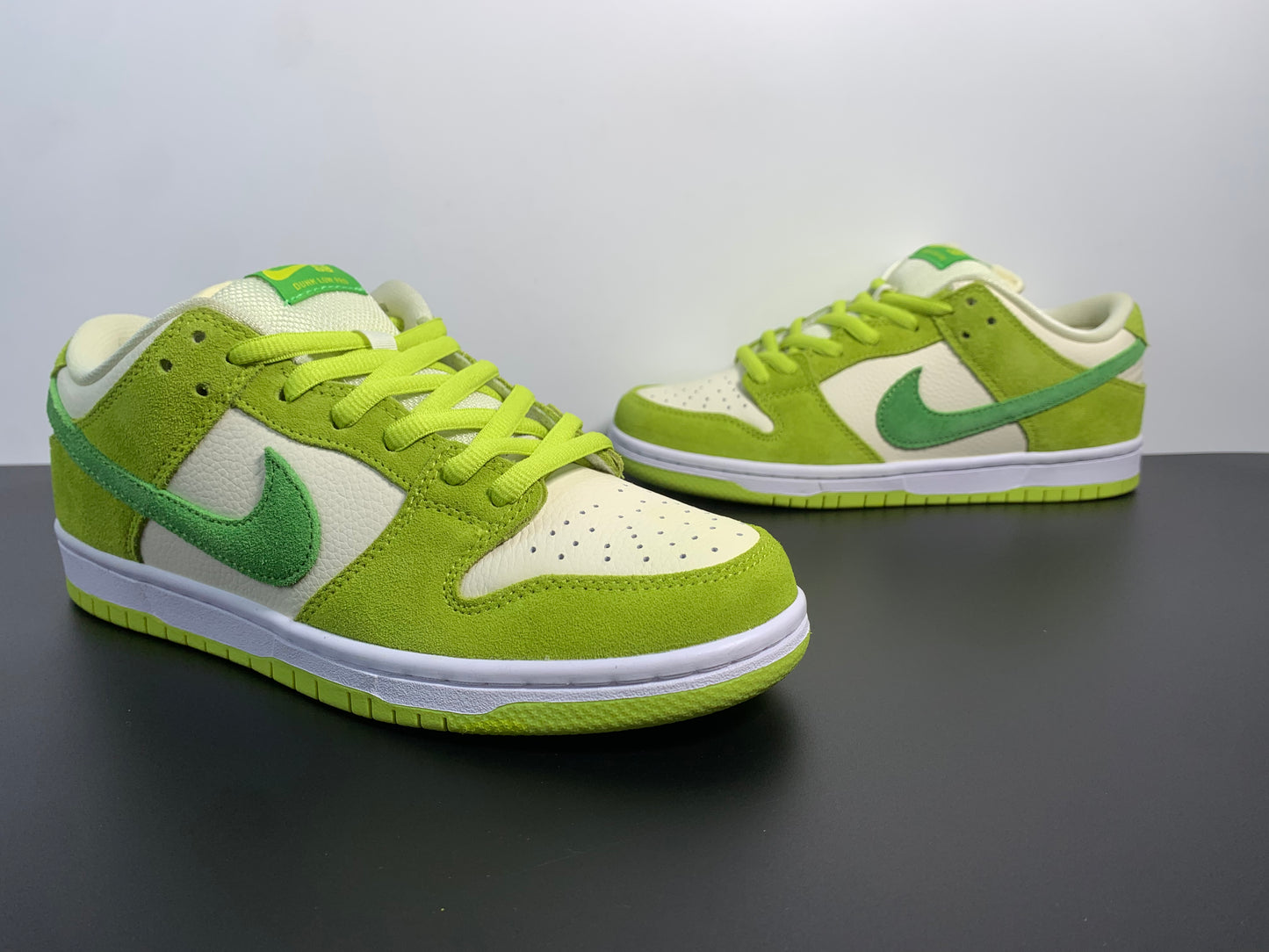 Dunk Low Pro SB 'Fruity Pack - Green Apple'  DM0807-300