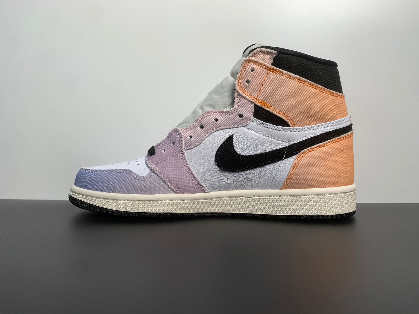 Air Jordan 1 High OG Craft Skyline DX0054-805