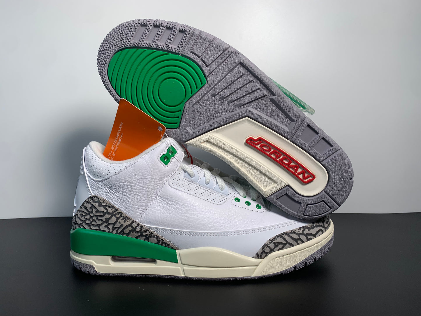 Air Jordan 3 Retro Lucky Green CK9246-136