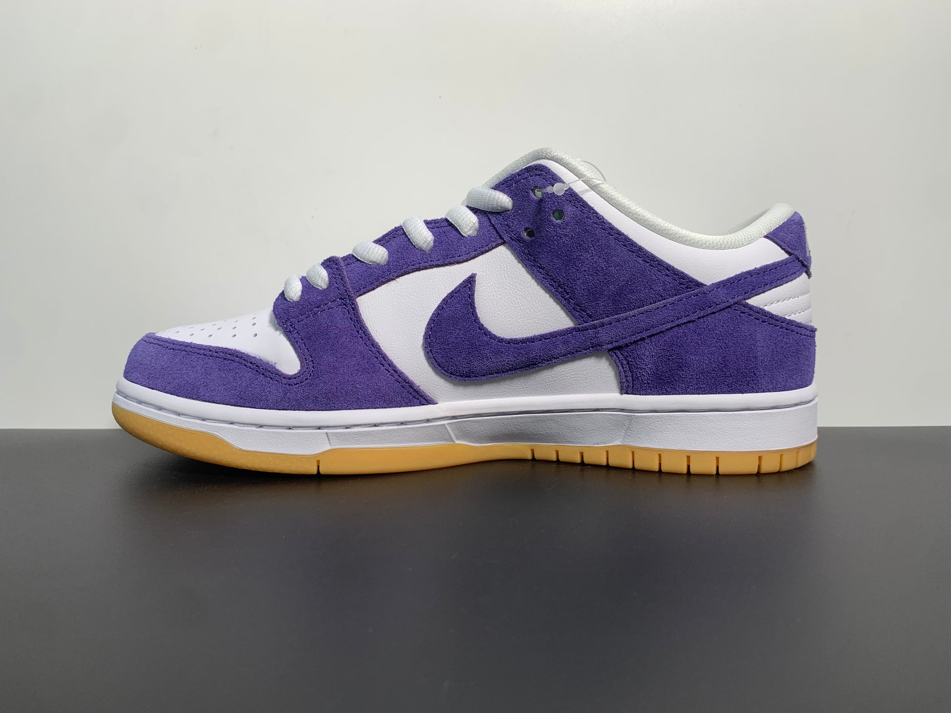 Nike SB Dunk Low “Purple Suede” Pro ISO Orange Label Court Purple Gum 