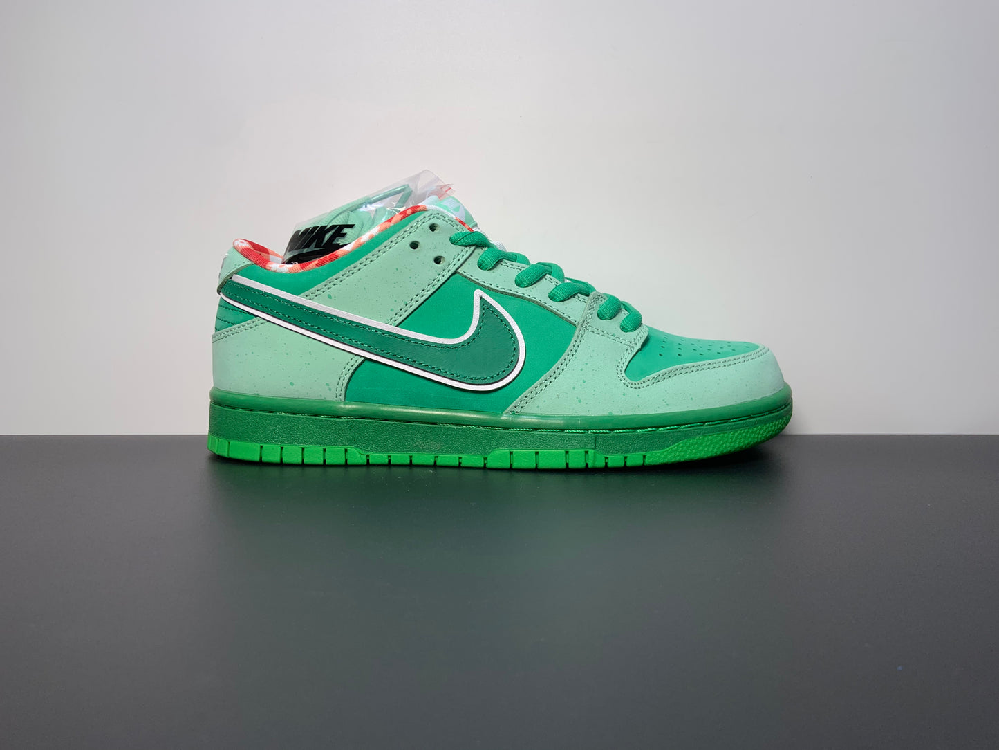 CONCEPTS × Nike Dunk SB Low Green Lobster