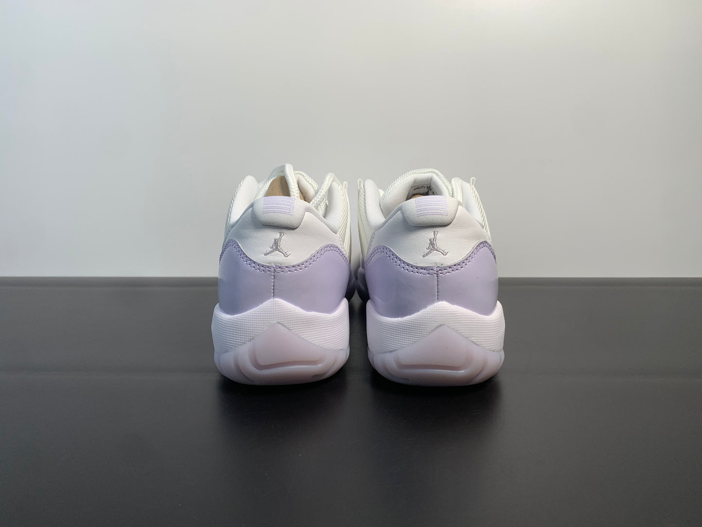 Air Jordan 11 Pure Violet AH7860-101