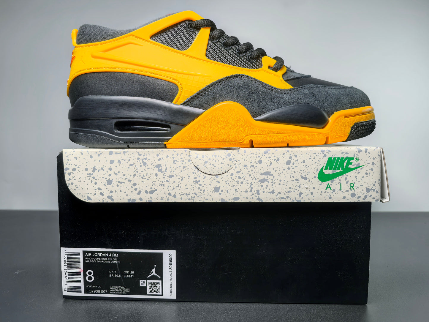 Air Jordan 4 RM 'Bruce Lee'