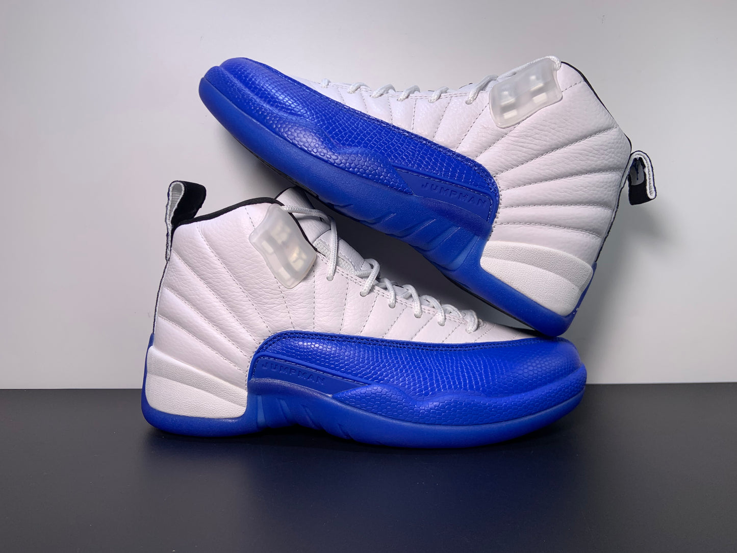 Air Jordan 12 “Blue berry” CT8013-140