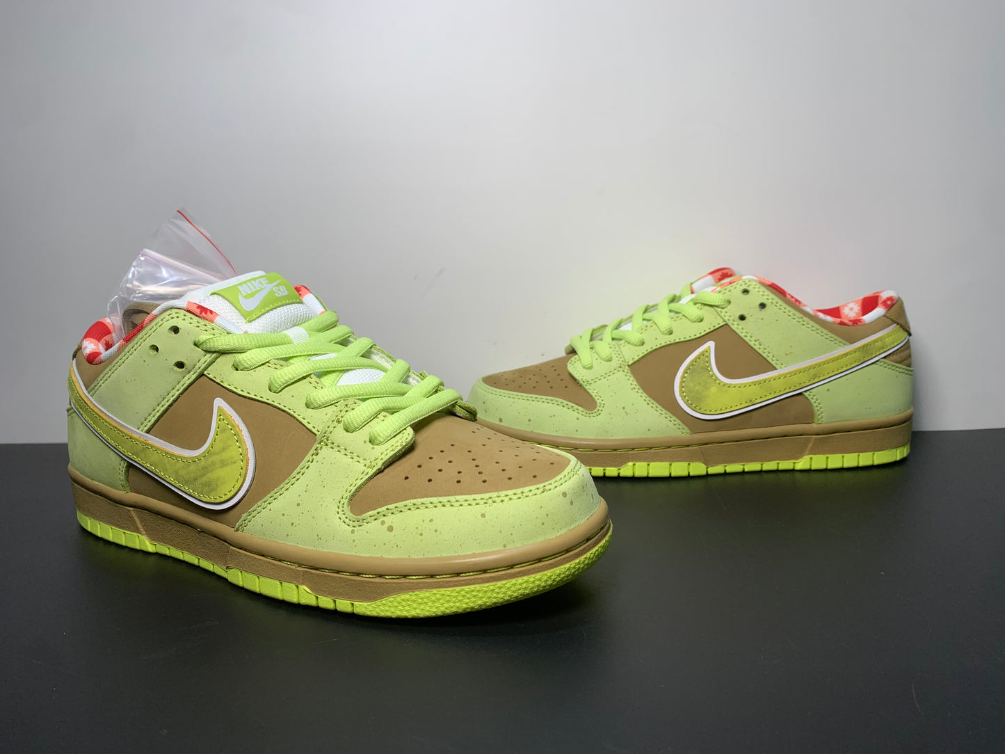 CONCEPTS × Nike Dunk SB Low Green Brown Lobster