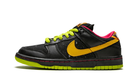 SB Dunk Low Premium "Space Tiger"