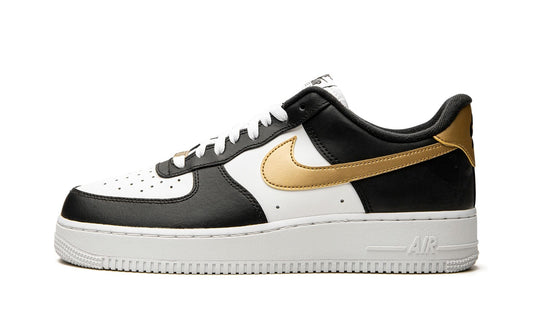 Air Force 1 Low "Black/White/Metallic Gold"