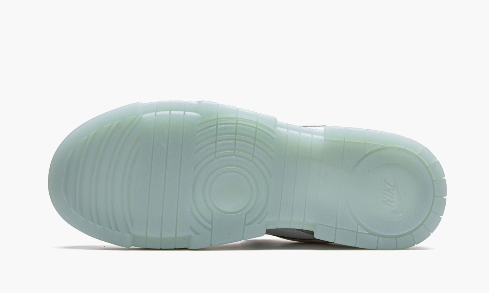 dunk low disrupt photon dust