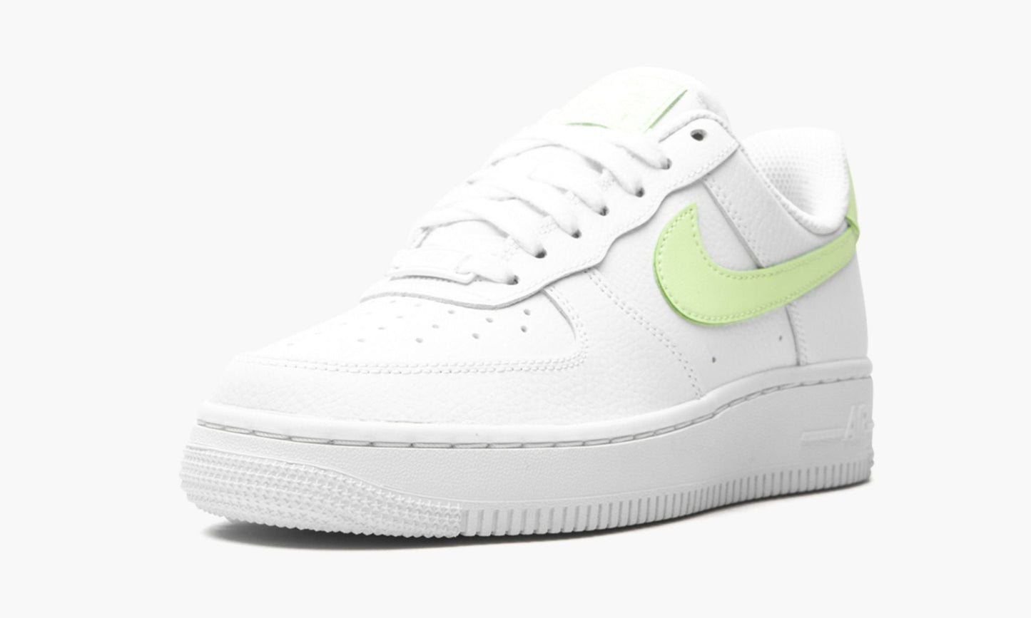 Air Force 1 Low '07 WMNS "White / Barely Volt"