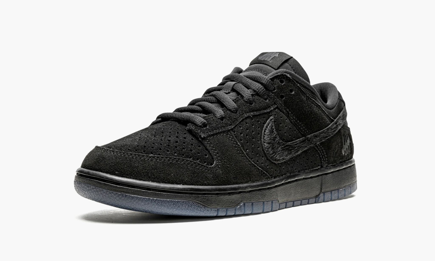 Dunk Low SP "Undefeated - Black"